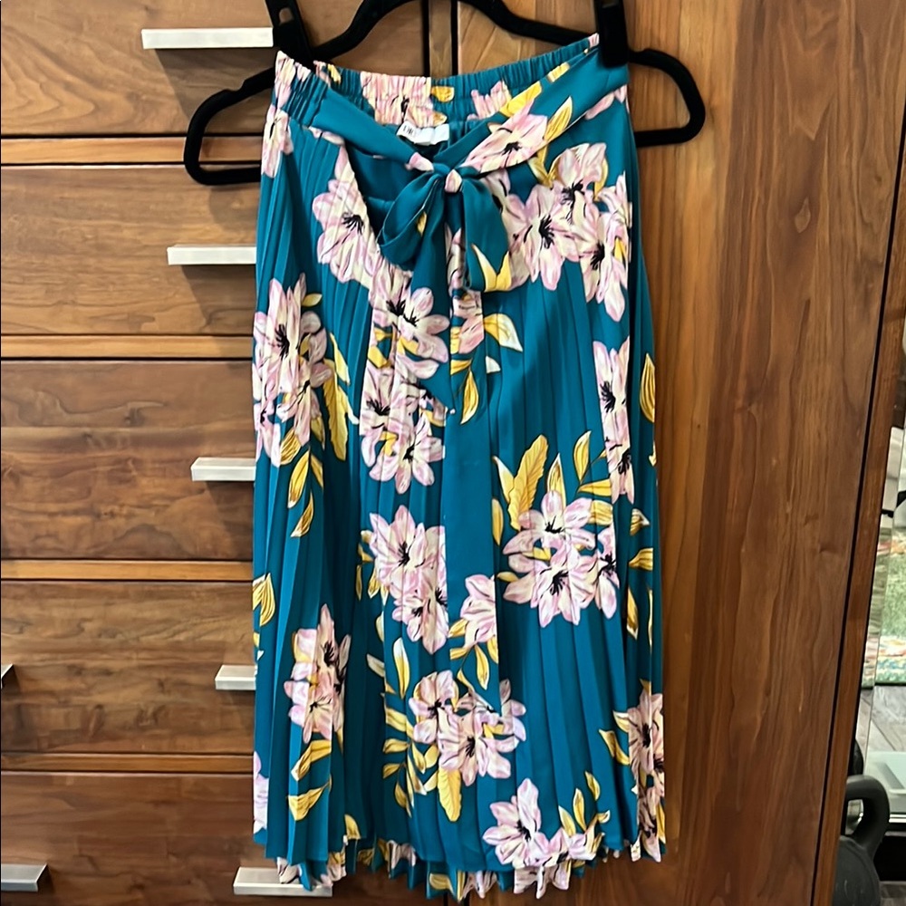 DR2 Blue A-line Midi Skirt with Tie Front Pleats